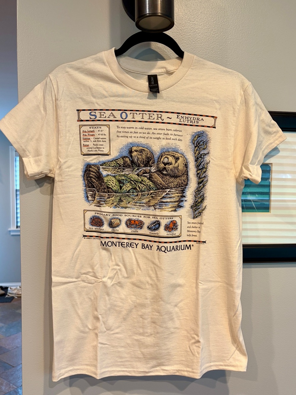 Monterey Bay Aquarium Sea Otter Cream Graphic Tee